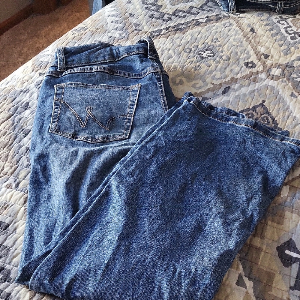 Womens bootcut Wranglers